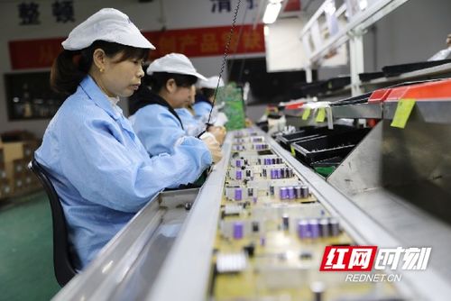 湖南道縣 穩企趕訂單，影視節目制作沖刺一季度